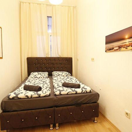 Comfortable Rooms Near Schonbrunn Palace فيينا المظهر الخارجي الصورة