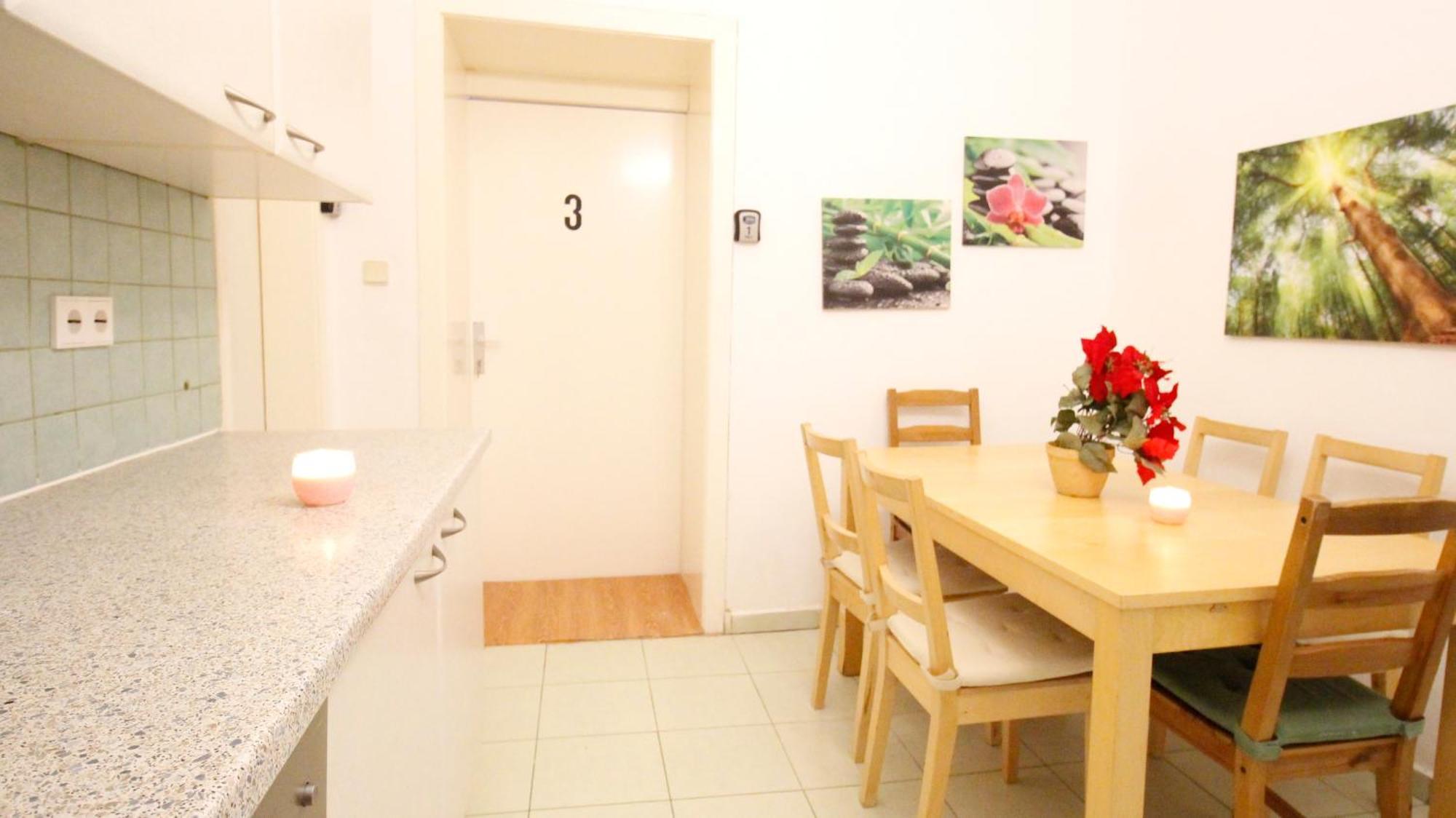 Comfortable Rooms Near Schonbrunn Palace فيينا المظهر الخارجي الصورة