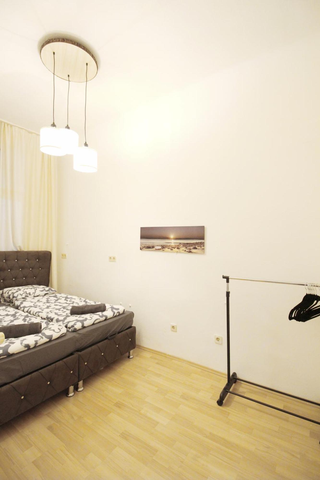 Comfortable Rooms Near Schonbrunn Palace فيينا المظهر الخارجي الصورة