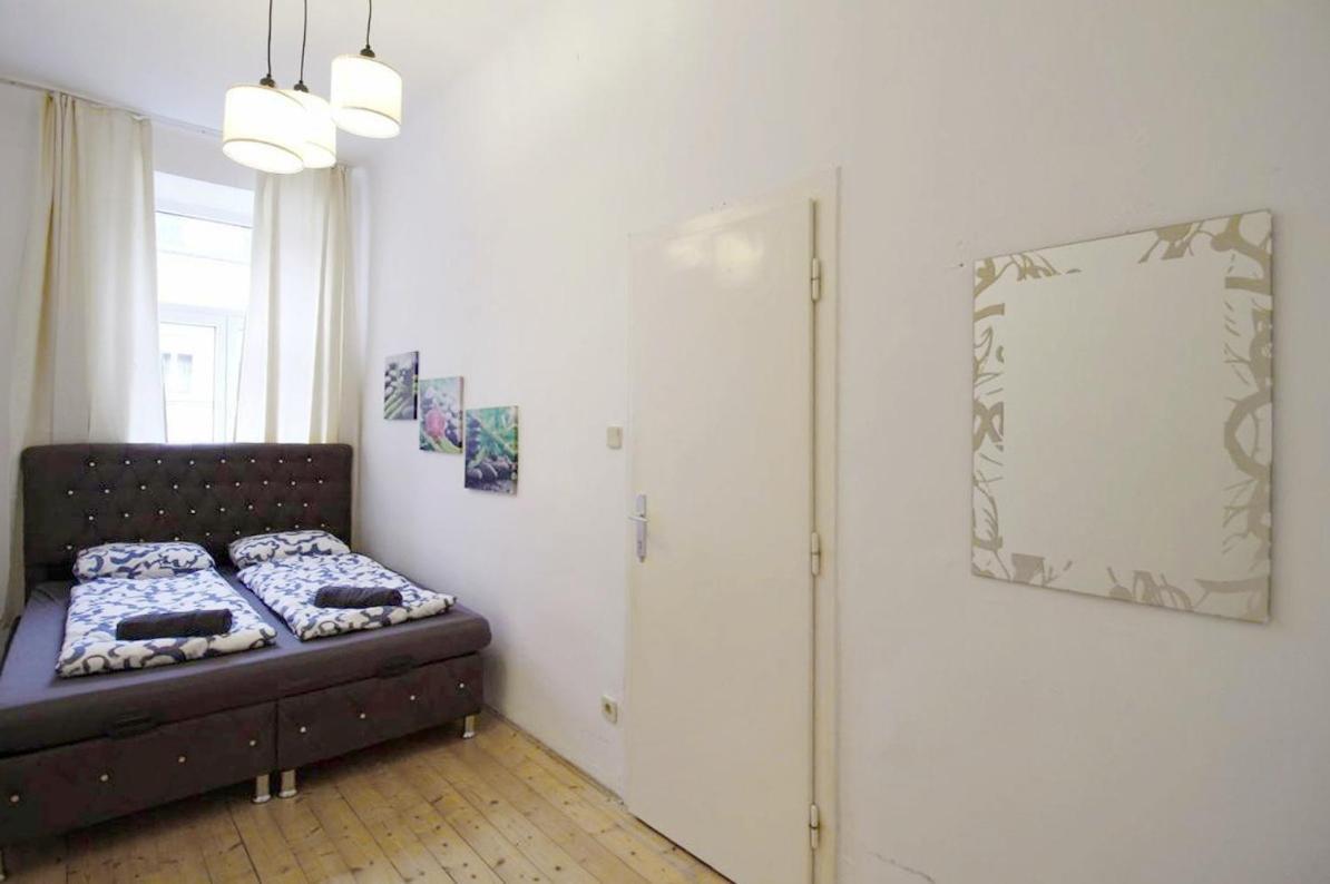 Comfortable Rooms Near Schonbrunn Palace فيينا المظهر الخارجي الصورة