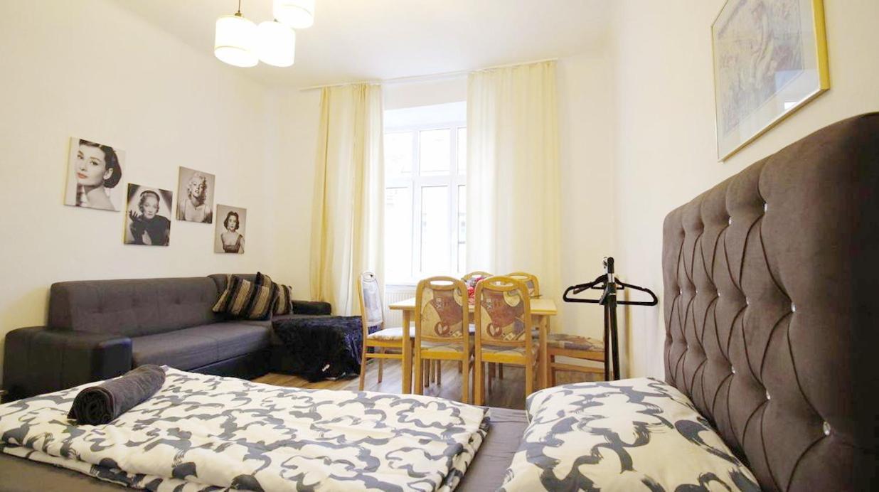 Comfortable Rooms Near Schonbrunn Palace فيينا المظهر الخارجي الصورة