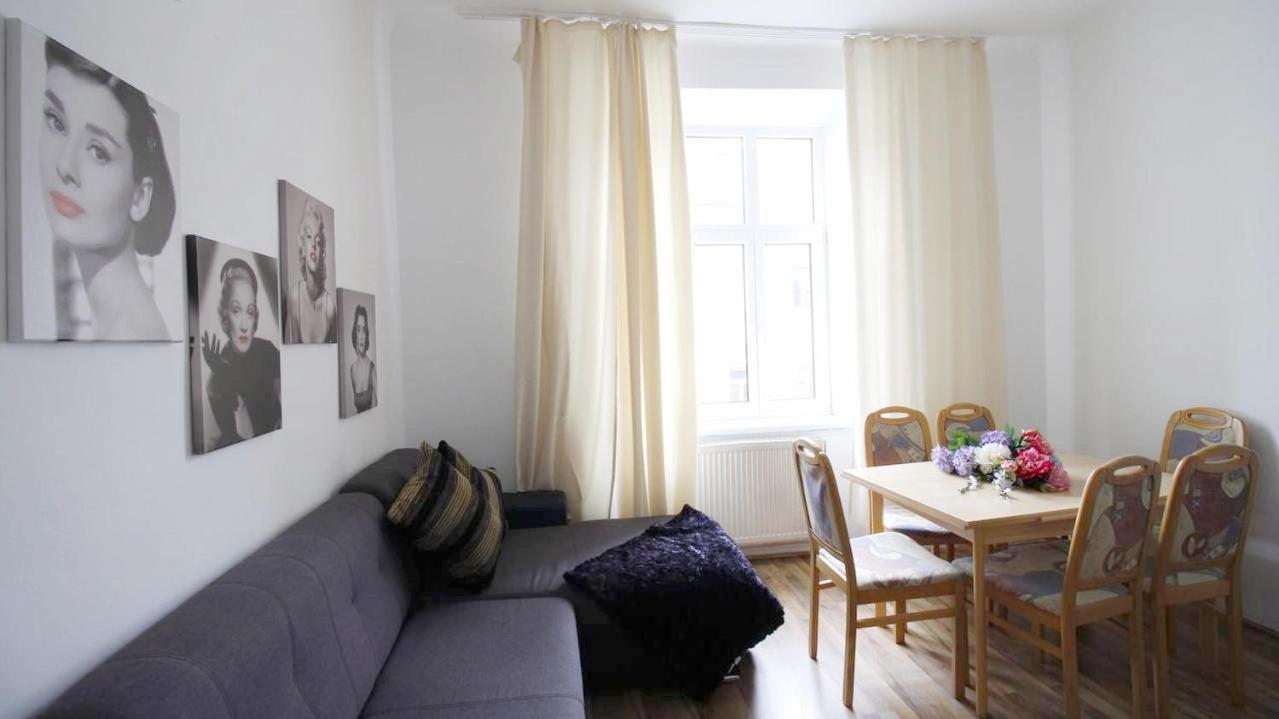 Comfortable Rooms Near Schonbrunn Palace فيينا المظهر الخارجي الصورة