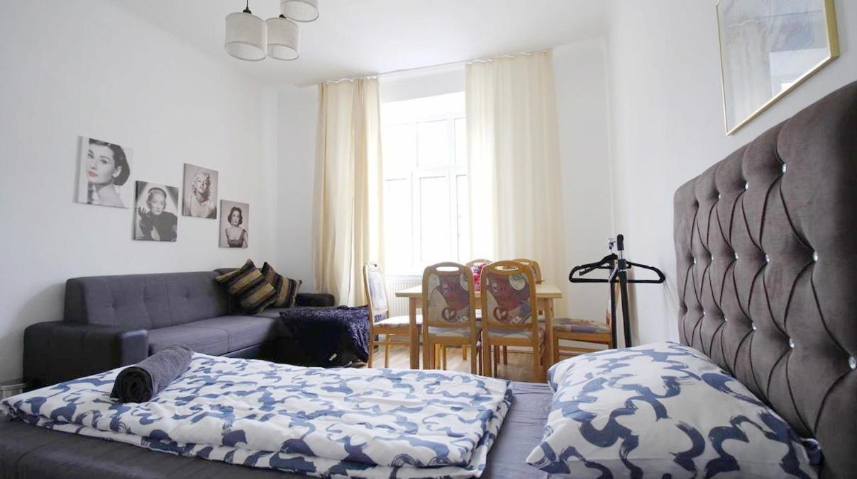 Comfortable Rooms Near Schonbrunn Palace فيينا المظهر الخارجي الصورة